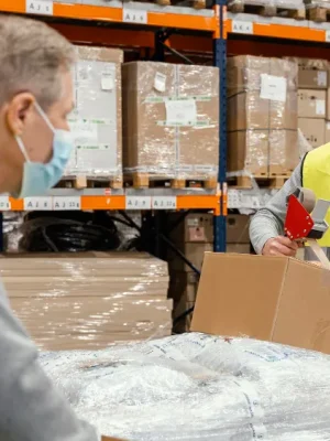 Embalaje personalizado con impresión para marca corporativa